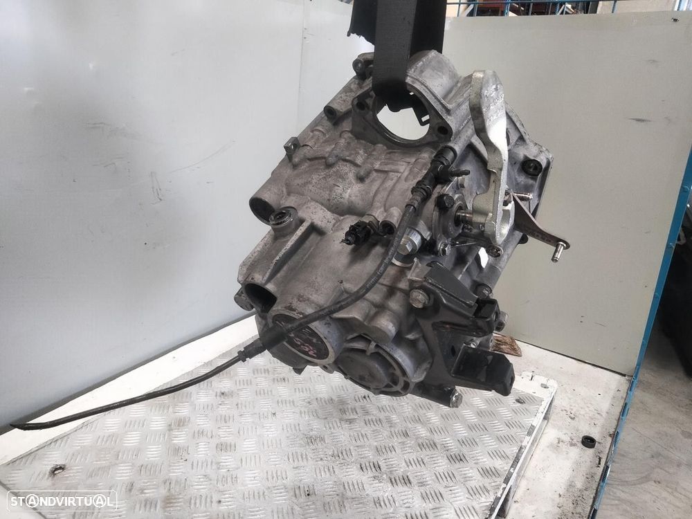 CAIXA VELOCIDADES SEAT IBIZA III 2004 -HDS - 2