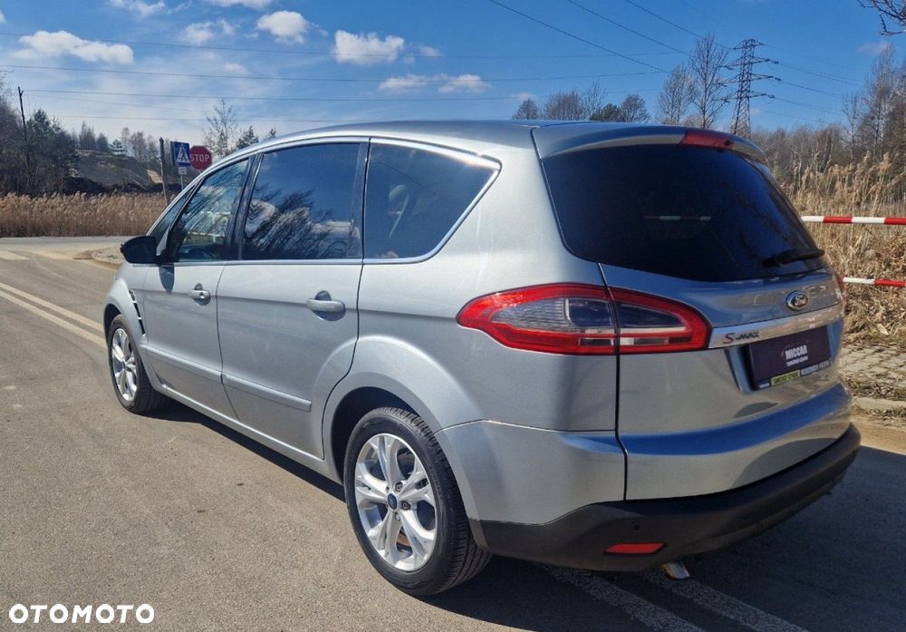 Ford S-Max 2.0 TDCi DPF Titanium - 6
