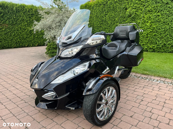Can-Am Spyder