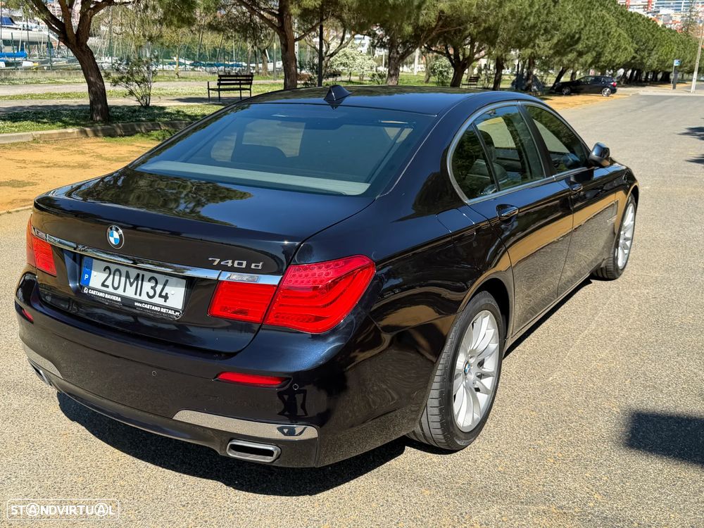 BMW 740 d Pack M - 45
