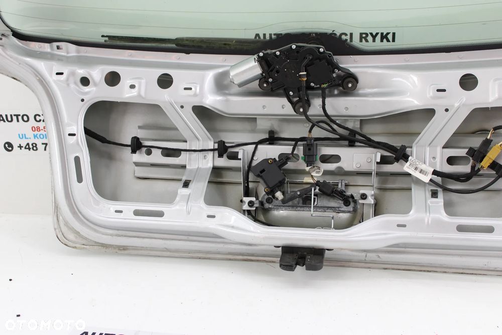 VW Polo 9n2 lift Klapa Bagażnika LA7W - 11