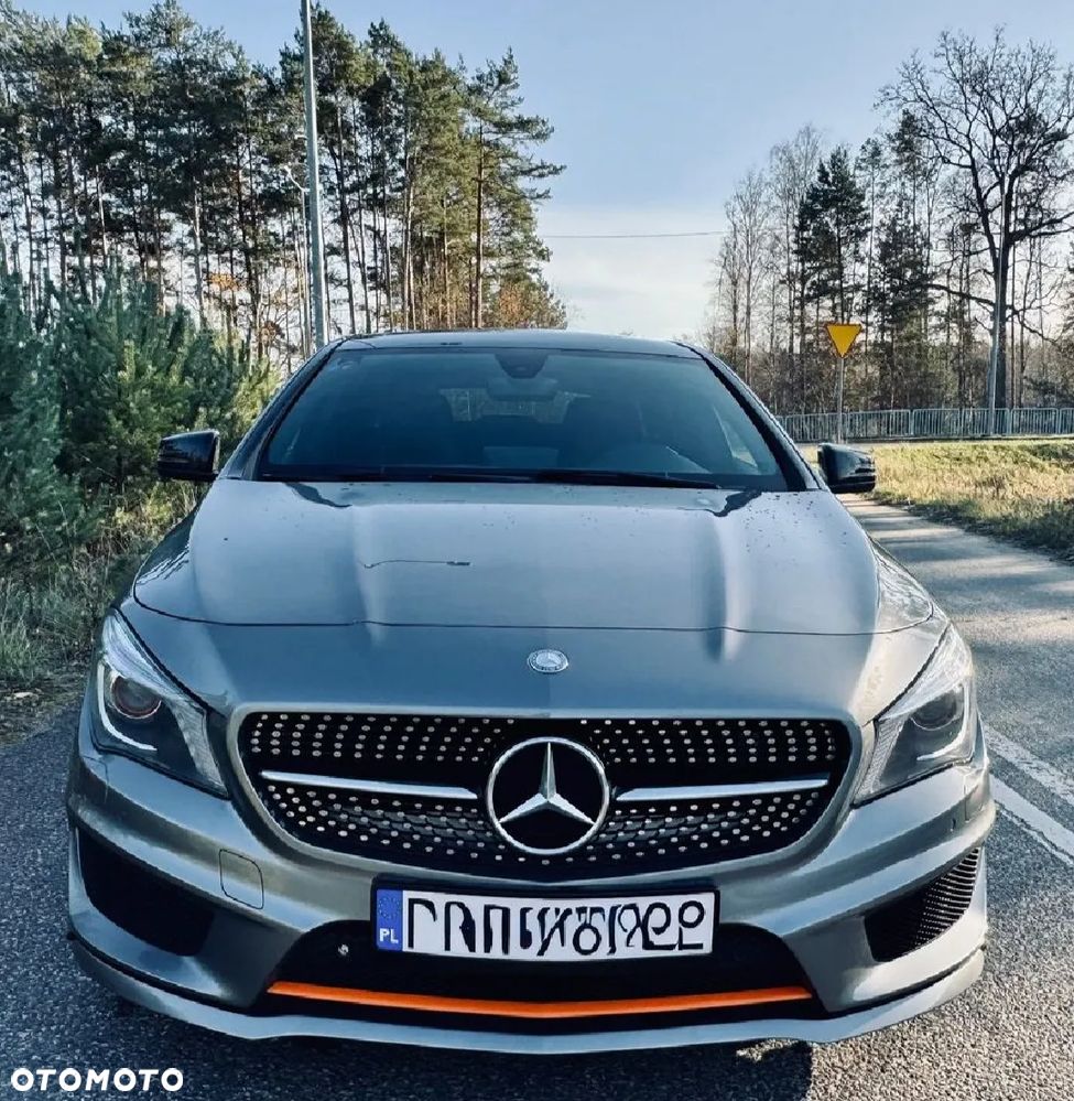 Mercedes-Benz CLA 200 7G-DCT AMG Line - 5