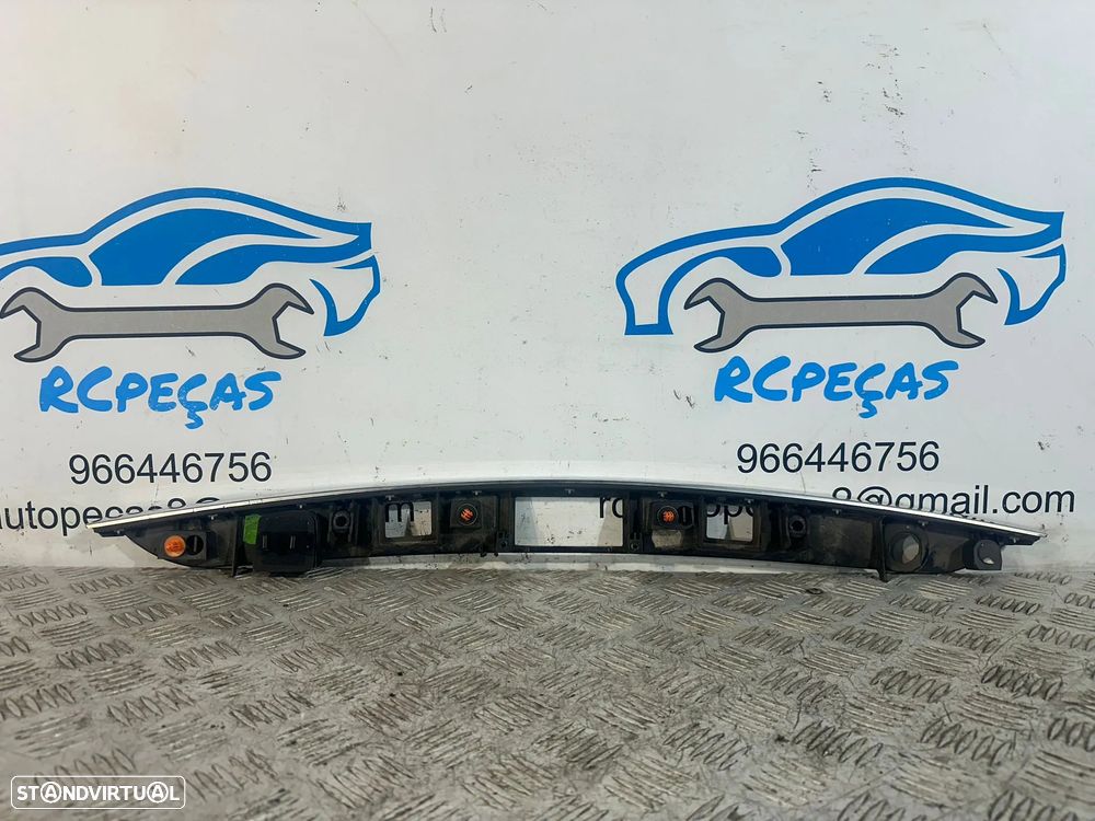 .Puxador Mala Friso Mercedes-Benz Classe C W204 A2047400993 2007 - 2014 - 6