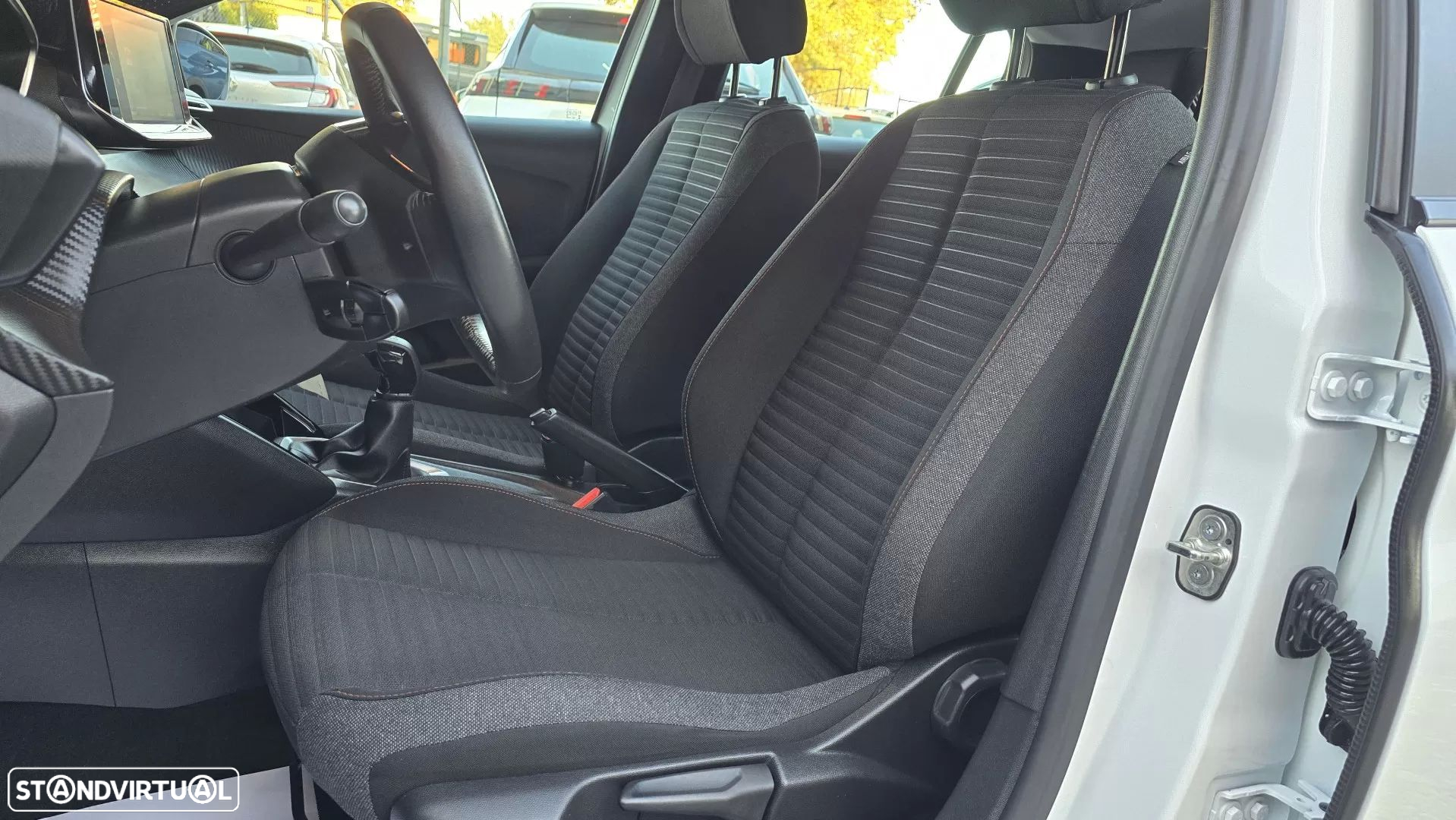 Peugeot 208 1.2 PureTech Active - 14