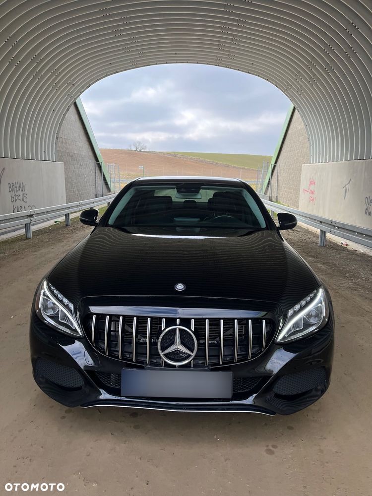 Mercedes-Benz Klasa C 300 7G-TRONIC Exclusive - 3