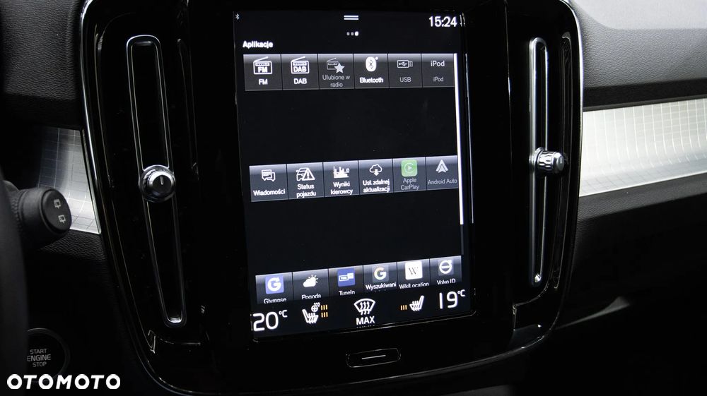 Volvo XC 40 T3 Momentum Pro - 27