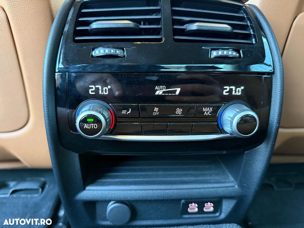 BMW Seria 5 520d Aut. M Sport Edition - 31