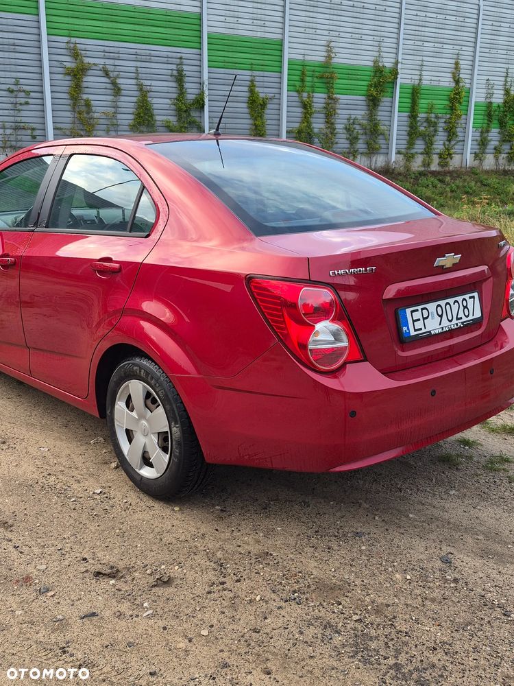 Chevrolet Aveo 1.2 LT - 8