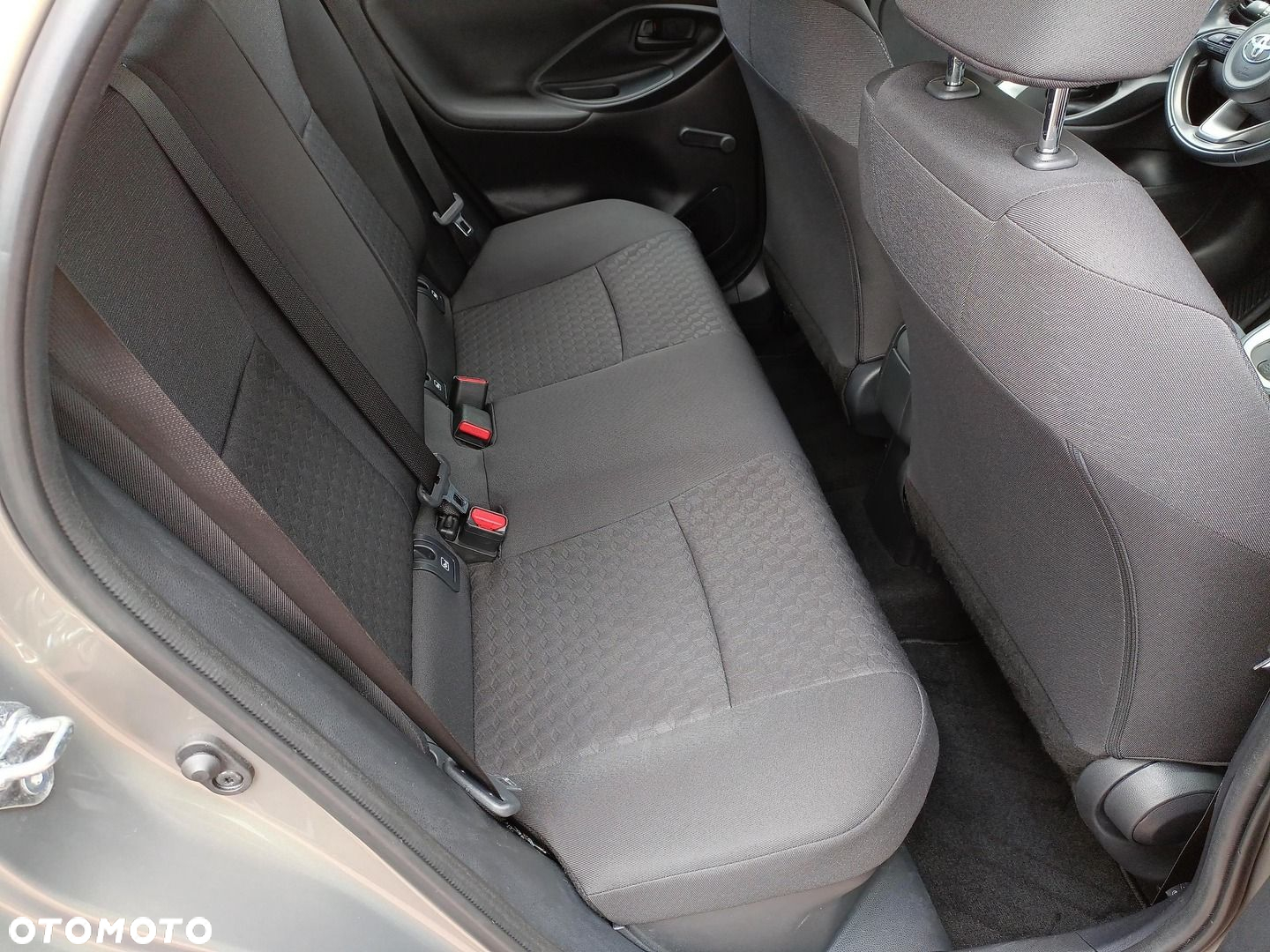 Toyota Yaris - 15