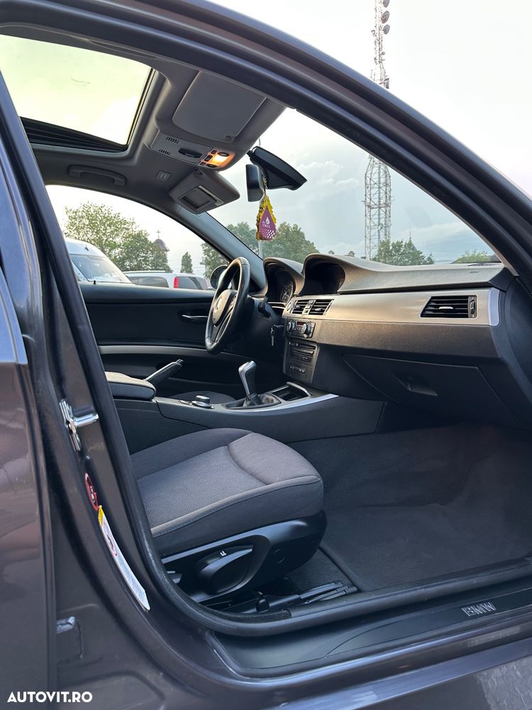 BMW Seria 3 318d - 8
