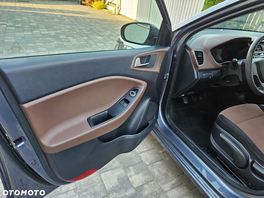 Hyundai i20 1.2 Classic - 23