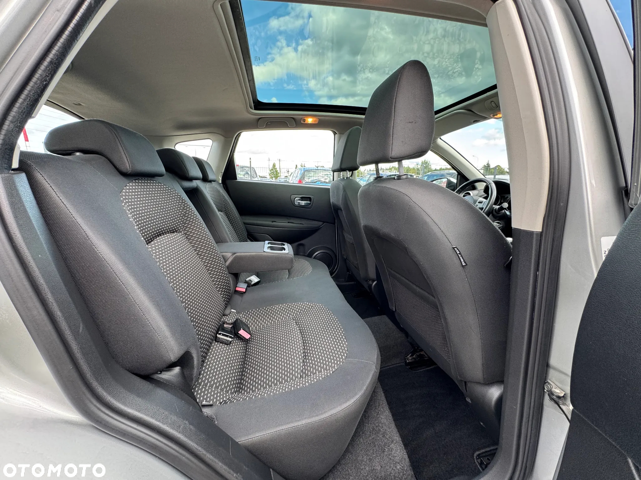 Nissan Qashqai 2.0 4x4 acenta - 11