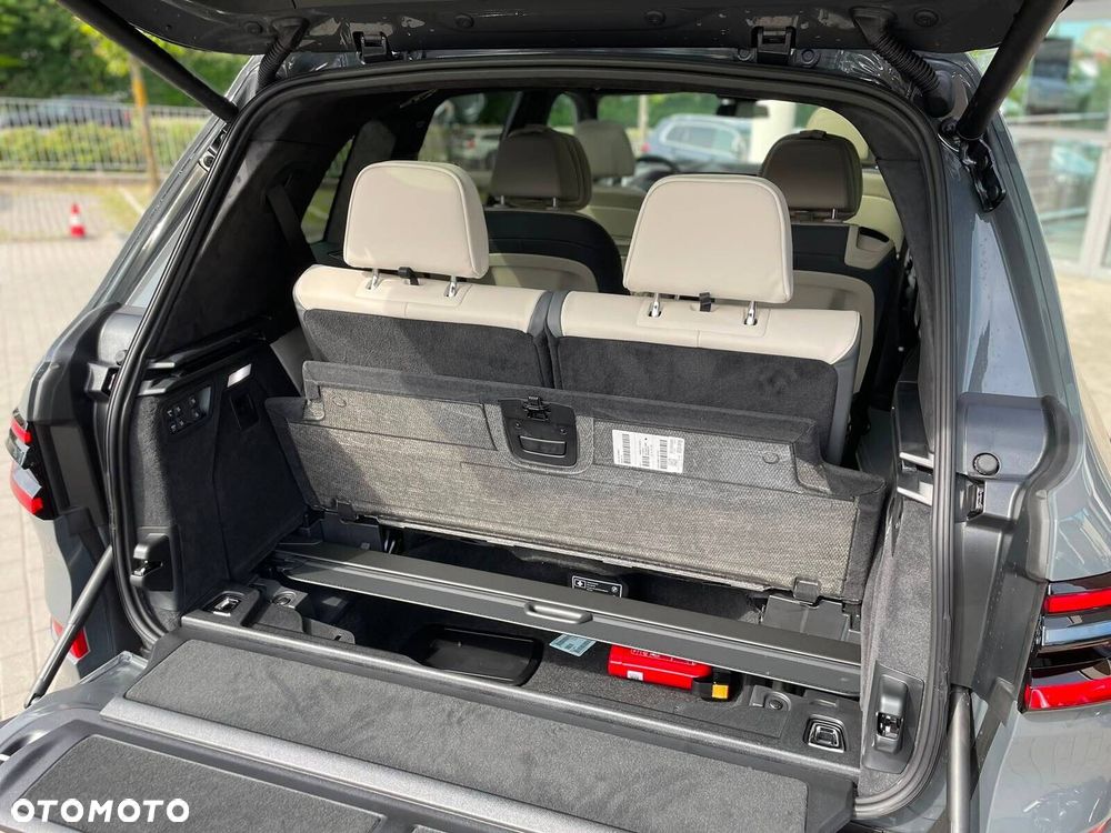 BMW X7 - 11