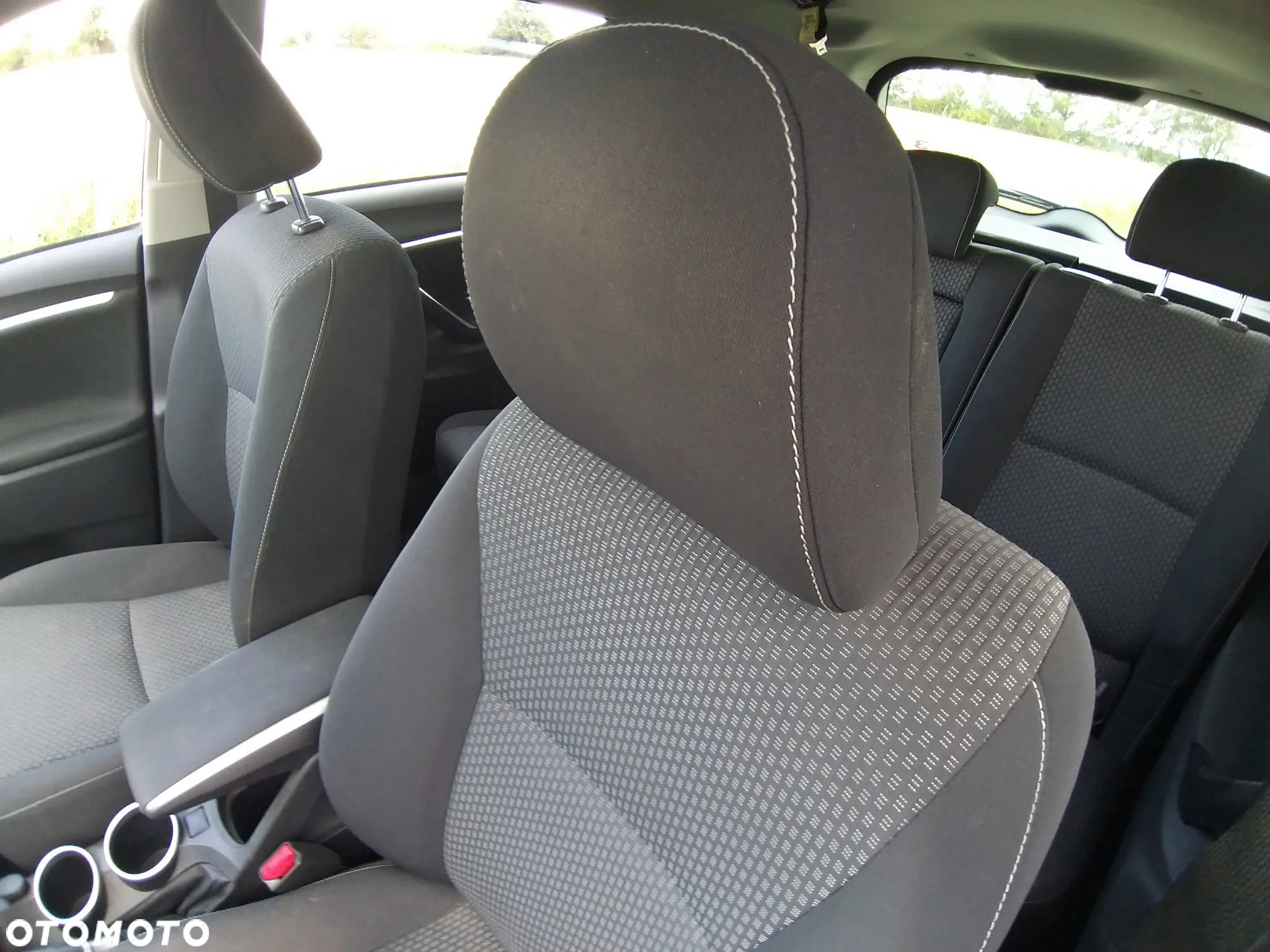 Toyota Verso 2.0 D-4D Premium - 22