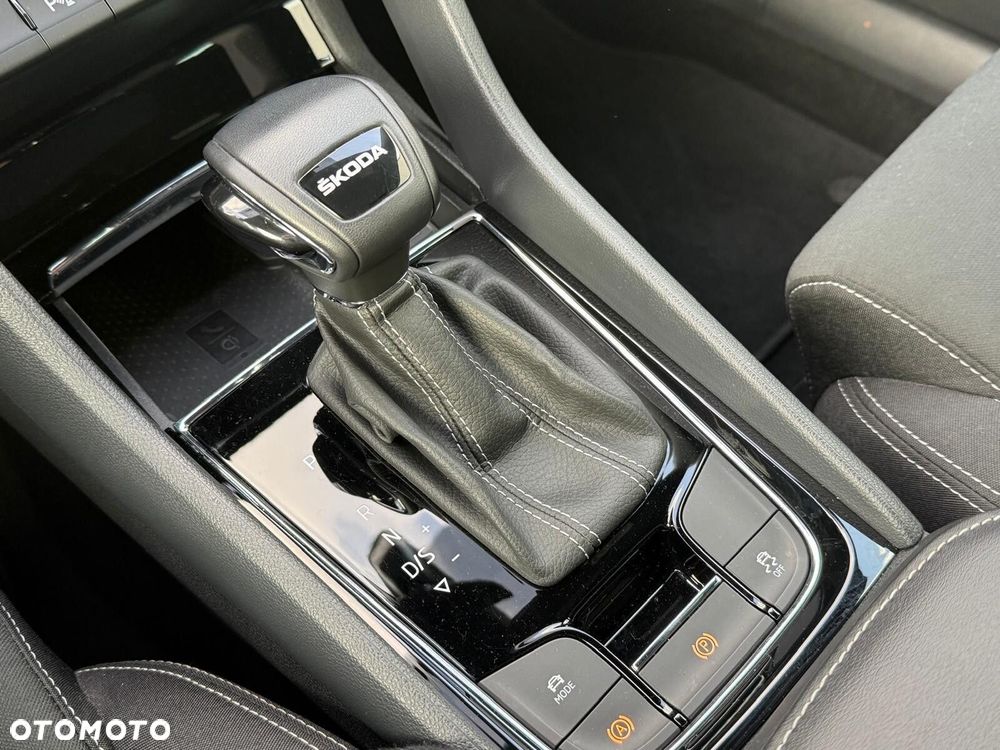 Skoda Karoq 1.5 TSI ACT Sportline DSG - 13
