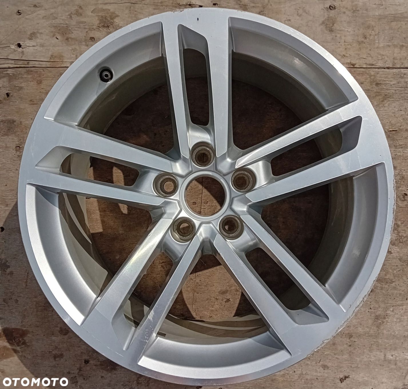 FELGA AUDI OE 8S0 TT 8,5JX18 ET50 5X112 - 1