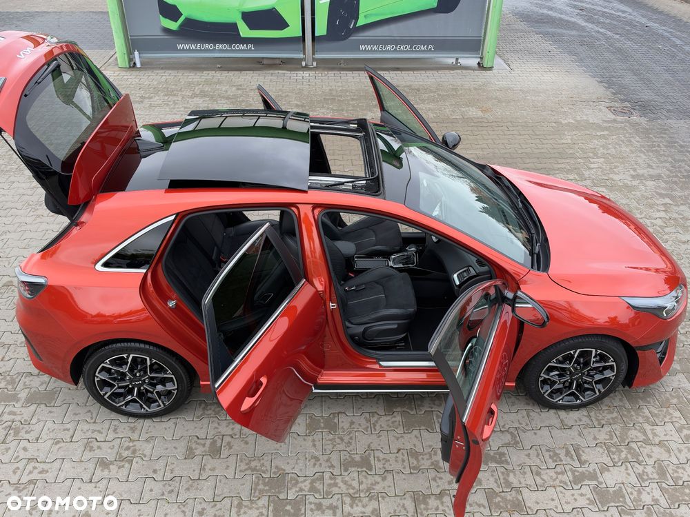 Kia Ceed 1.5 T-GDI MHEV GT-Line - 19