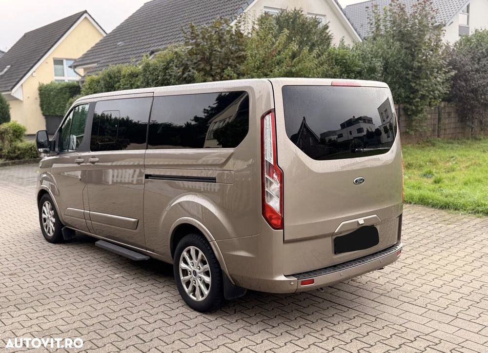 Ford Tourneo Custom - 4