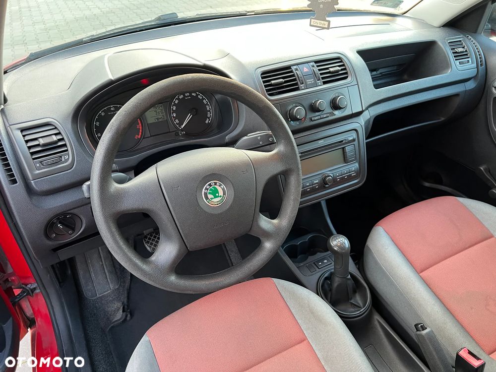 Skoda Fabia 1.2 HTP - 8