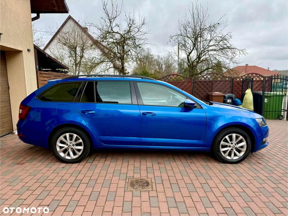 Skoda Octavia 1.5 TSI G-TEC DSG Ambition - 9