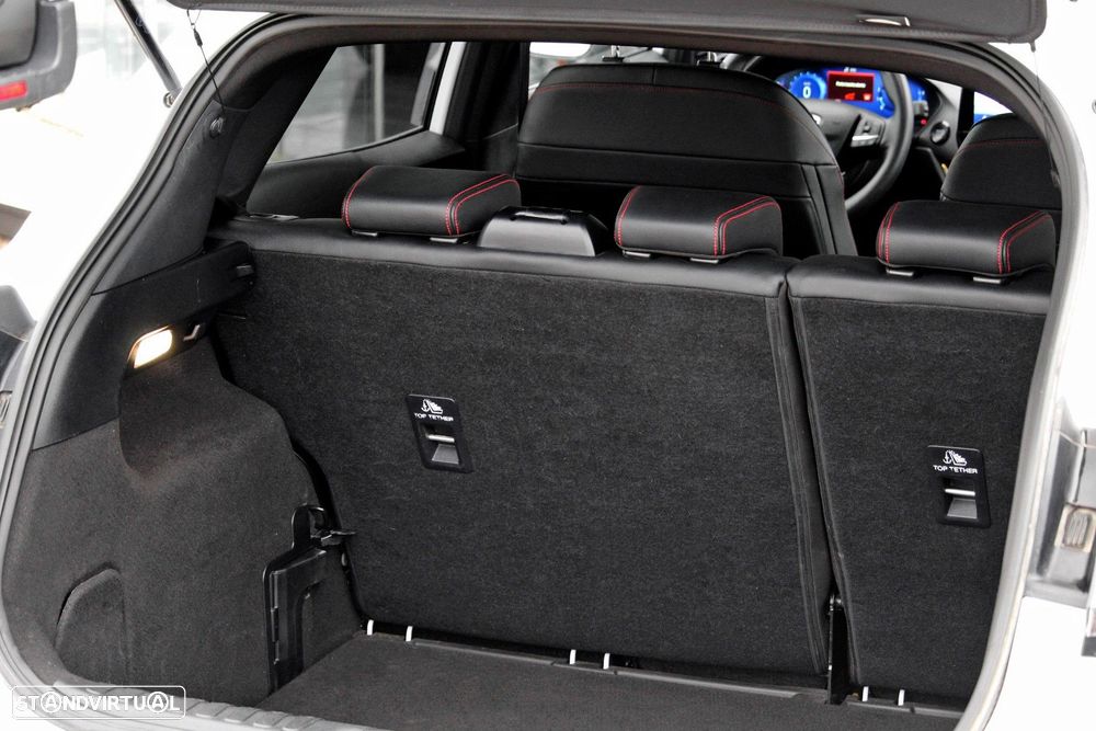 Ford Puma 1.0 EcoBoost MHEV ST-Line X - 11