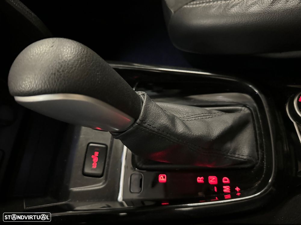 Suzuki Vitara 1.6 DDiS GLX AT 4WD - 23