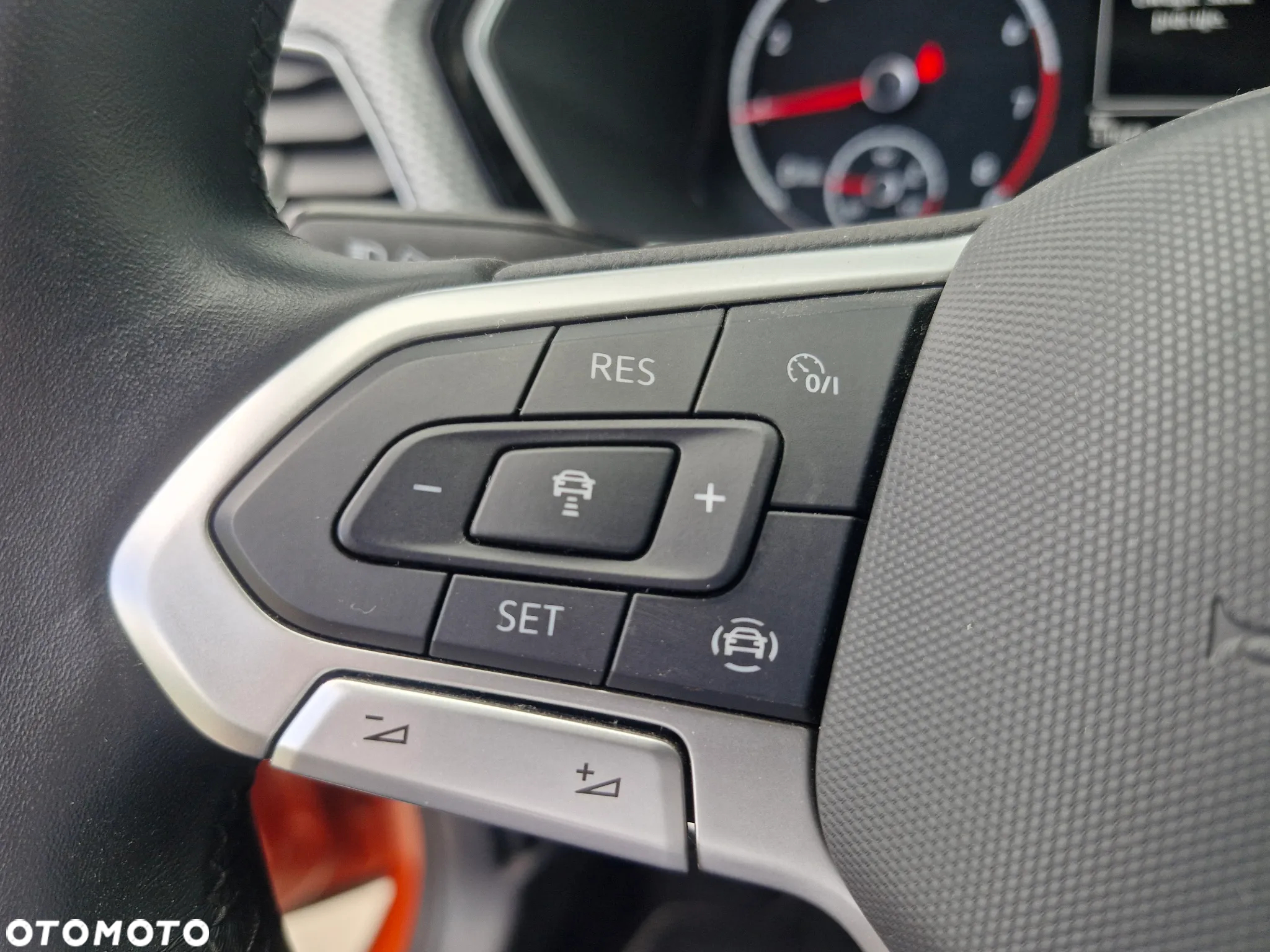 Volkswagen T-Cross 1.0 TSI OPF ACTIVE - 7