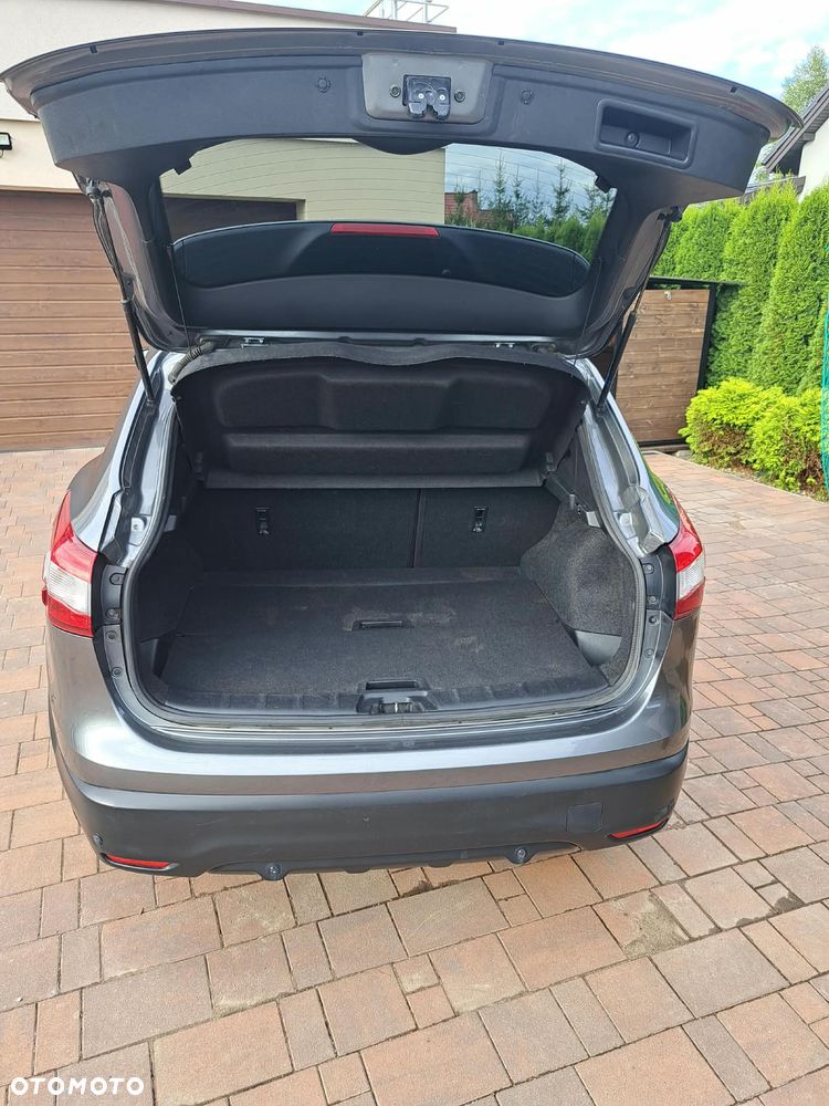 Nissan Qashqai 1.5 dCi N-Connecta - 15