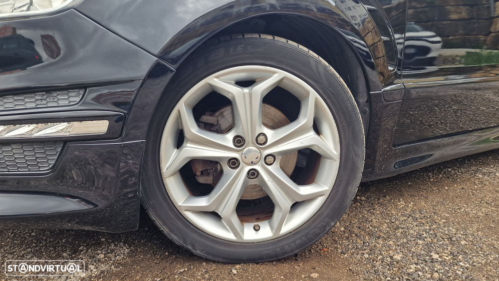 Ford S-Max 2.2 TDCi Titanium 7L - 12