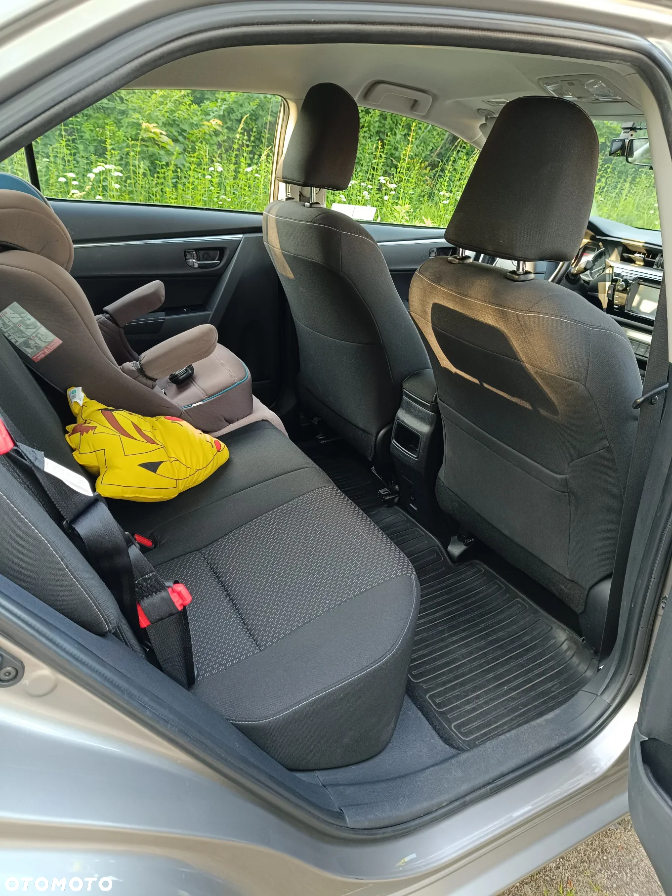 Toyota Corolla 1.6 Premium - 13