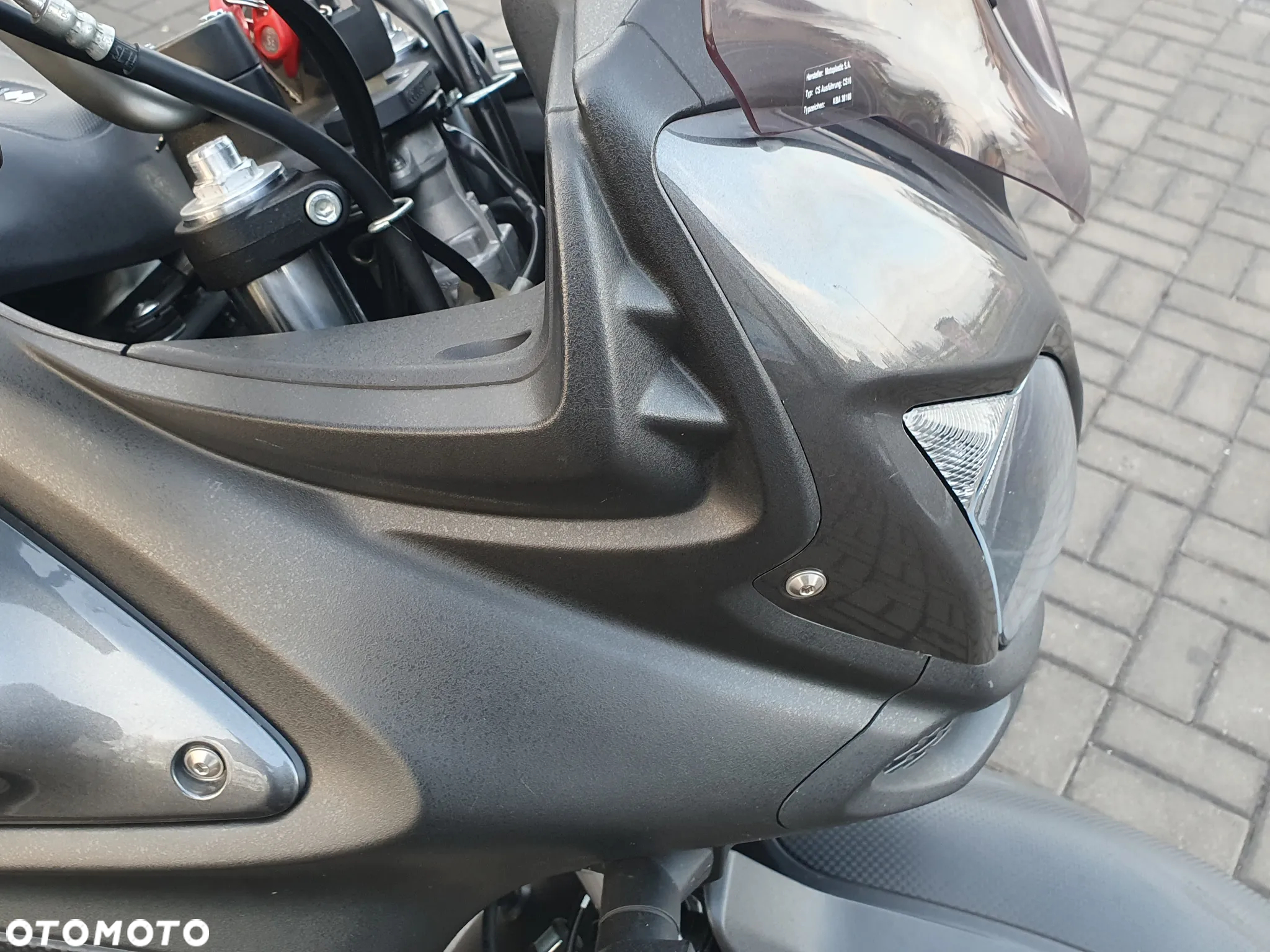 Suzuki V-STROM - 26