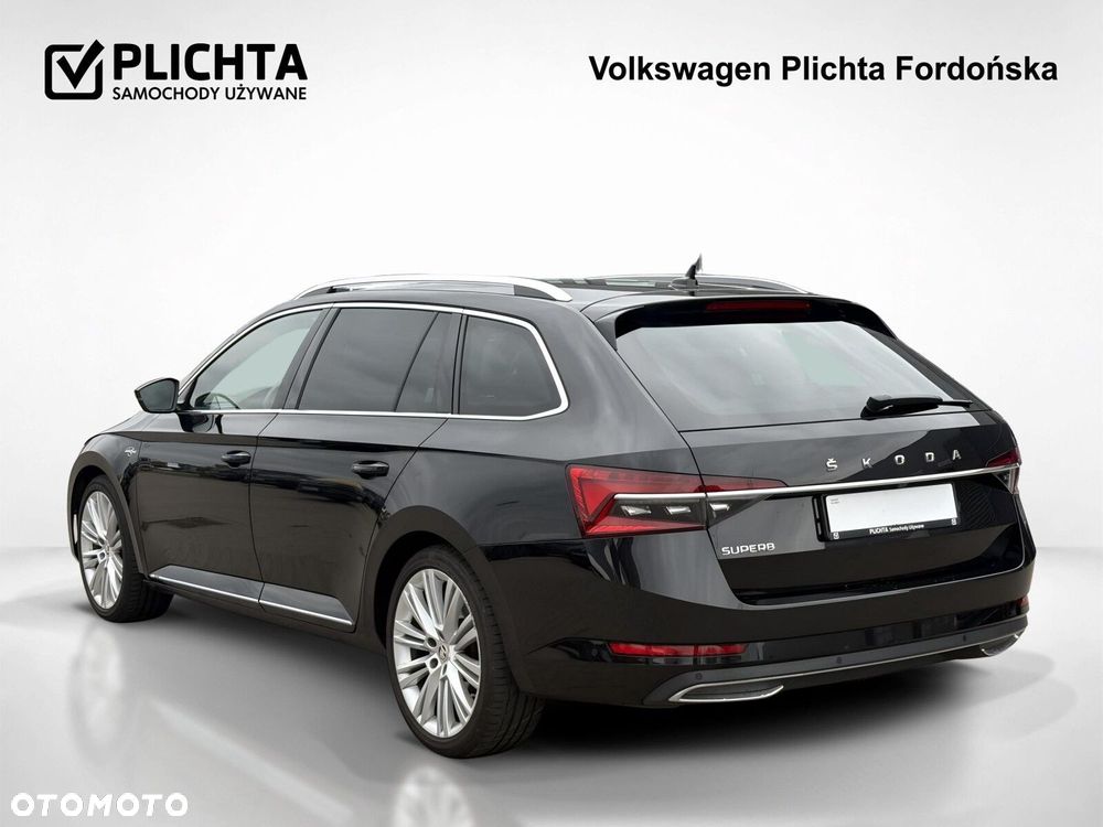 Skoda Superb 2.0 TDI SCR L&K DSG - 4