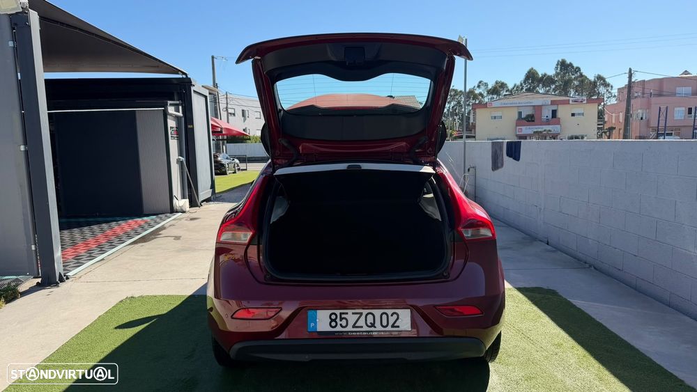 Volvo V40 1.6 D2 Eco Momentum - 8