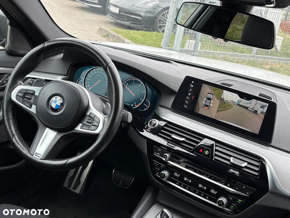 BMW Seria 5 530d xDrive M Sport sport - 17