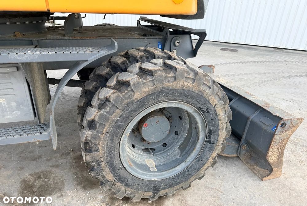 Liebherr A311 Litronic - 10