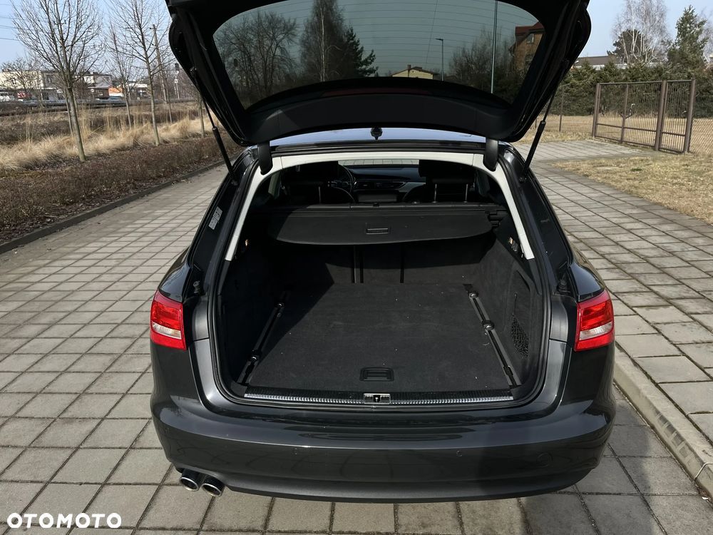 Audi A6 Avant - 15