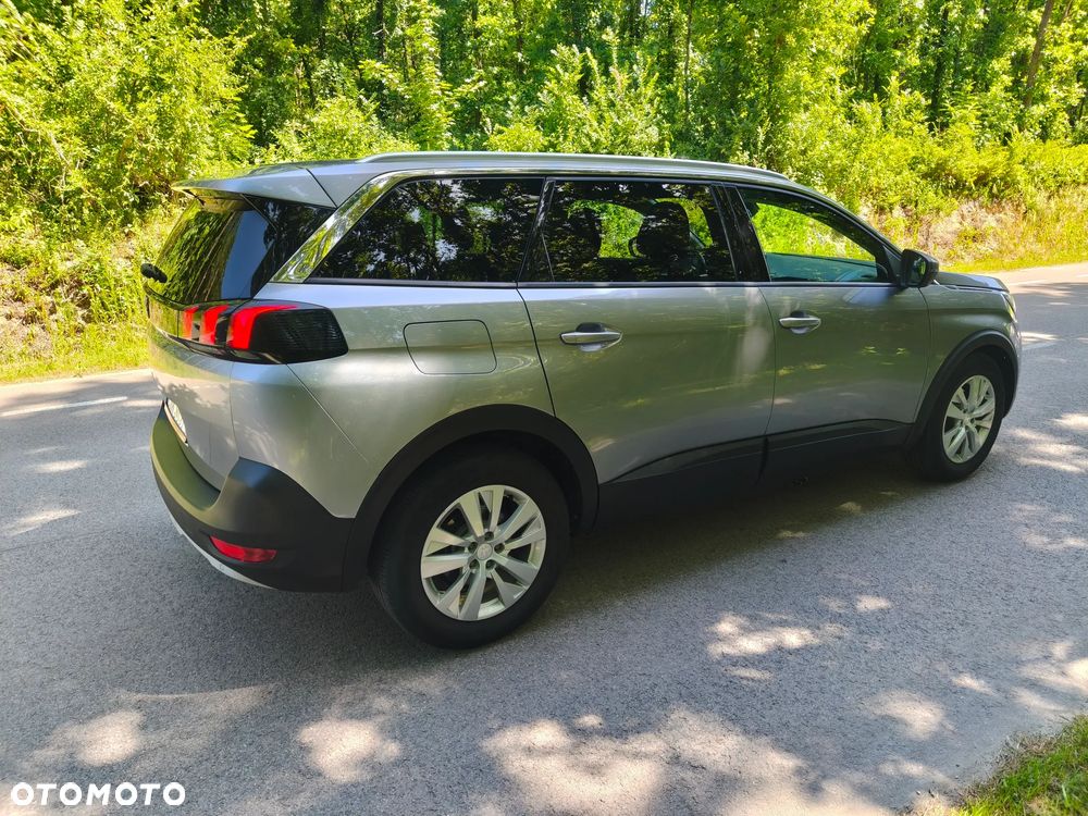Peugeot 5008 - 22
