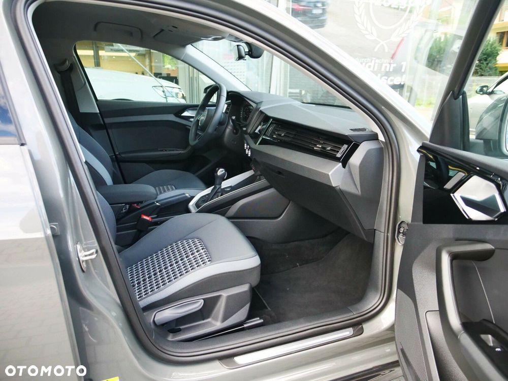 Audi A1 Sportback 35 TFSI S tronic - 20