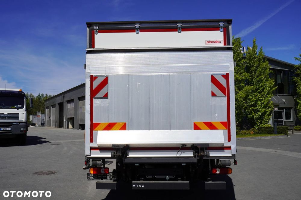 DAF LF 12.210 kontener 18 palet z windą / 50 tys.km /2024_245461 - 5