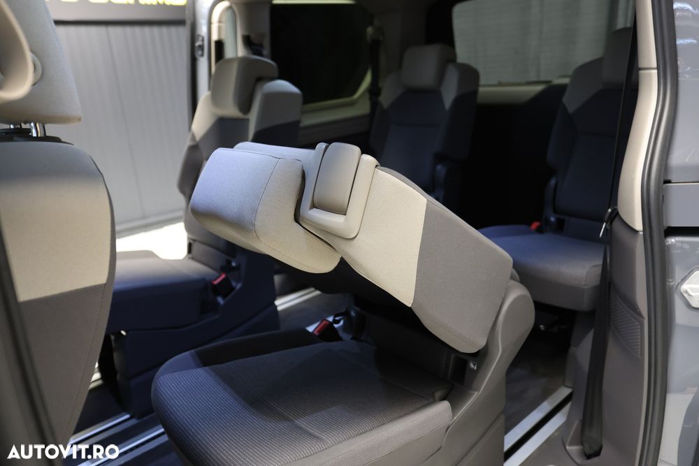 Volkswagen Multivan - 9