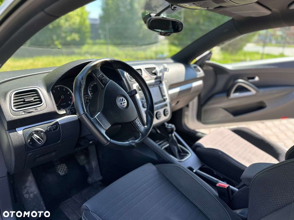 Volkswagen Scirocco - 11