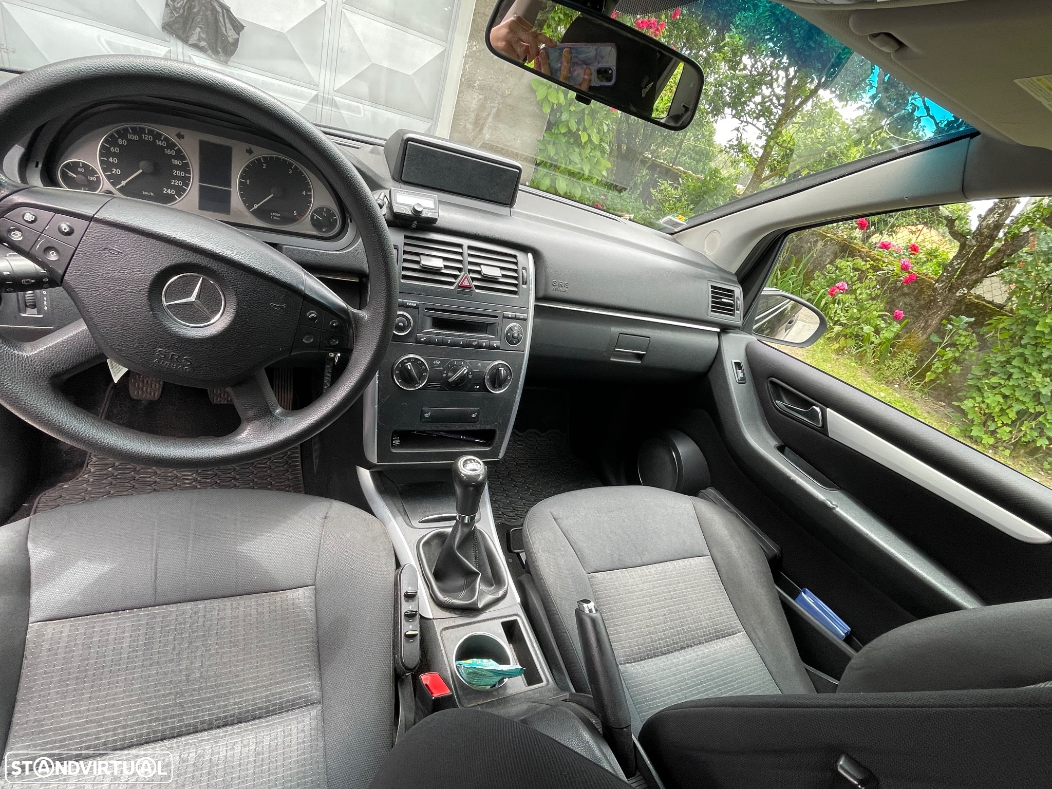 Mercedes-Benz B 180 CDi - 10