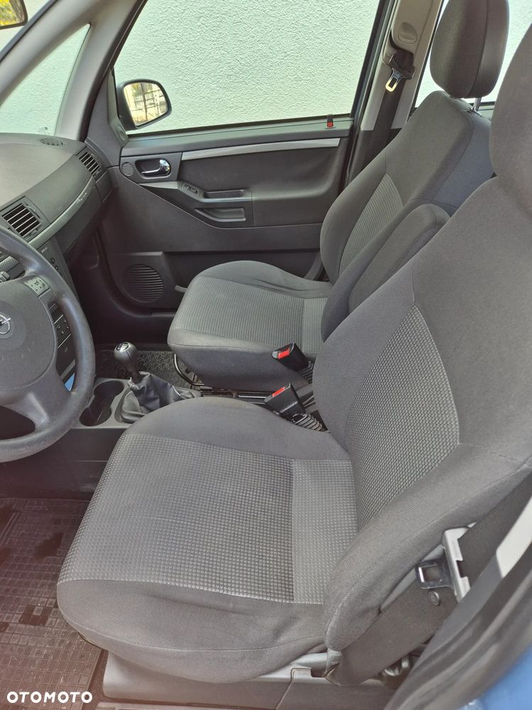 Opel Meriva - 8