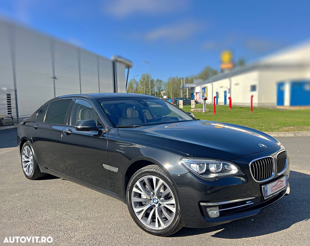 BMW Seria 7 750Ld xDrive Blue Performance Edition Exclusive - 21