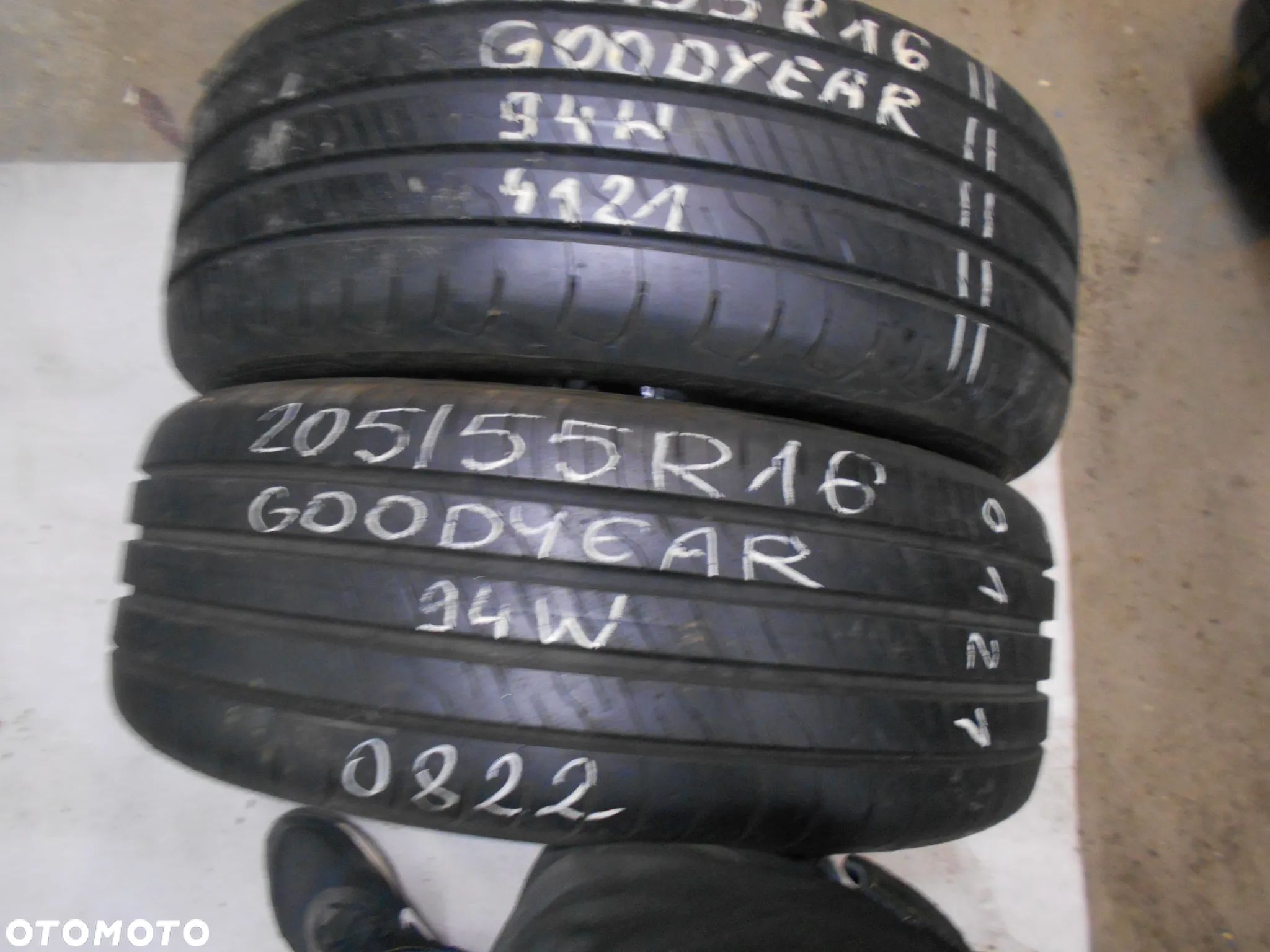 OPONY 205/55R16 GOODYEAR EFFICIENT GRIP PERFORMANCE 2 DOT 0822 / 4121 7.9MM - 1