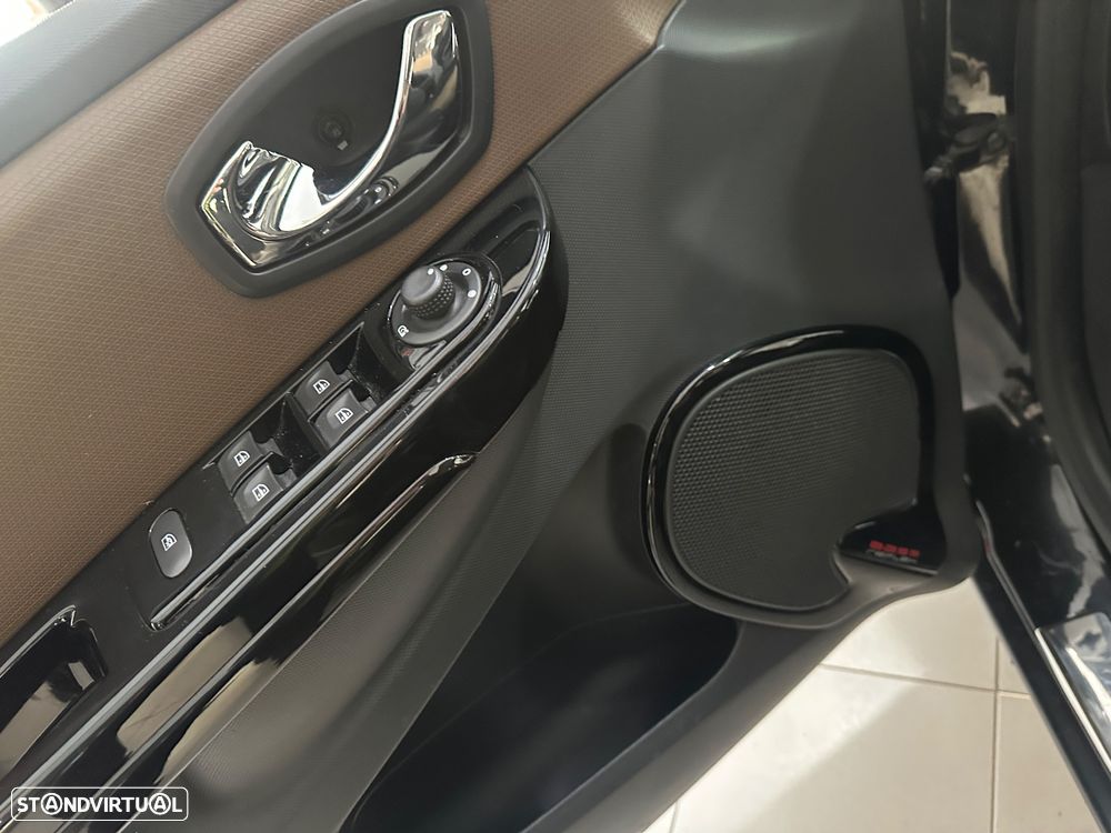 Renault Clio Energy dCi 90 Start & Stop Luxe - 12