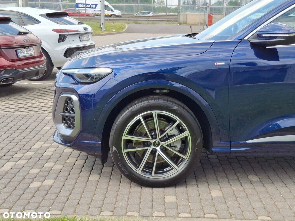 Audi Q5 - 2