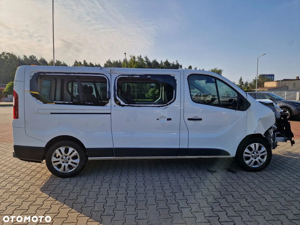 Renault Trafic SpaceClass 2.0 dCi EDC - 2