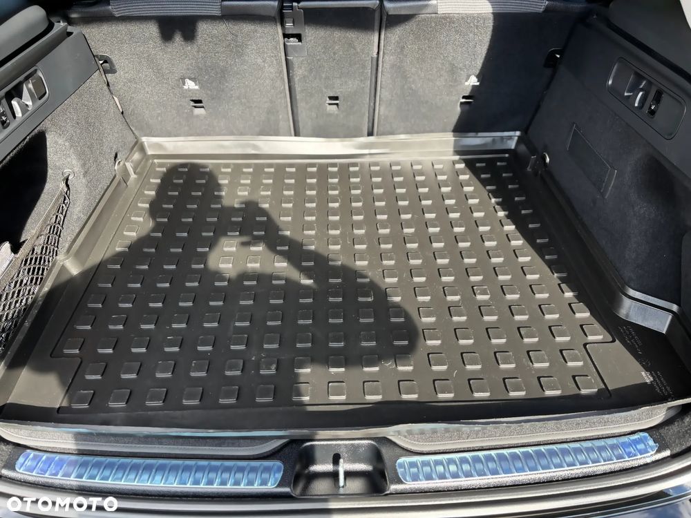 Mercedes-Benz GLC 220 d 4Matic 9G-TRONIC Avantgarde Advanced - 20