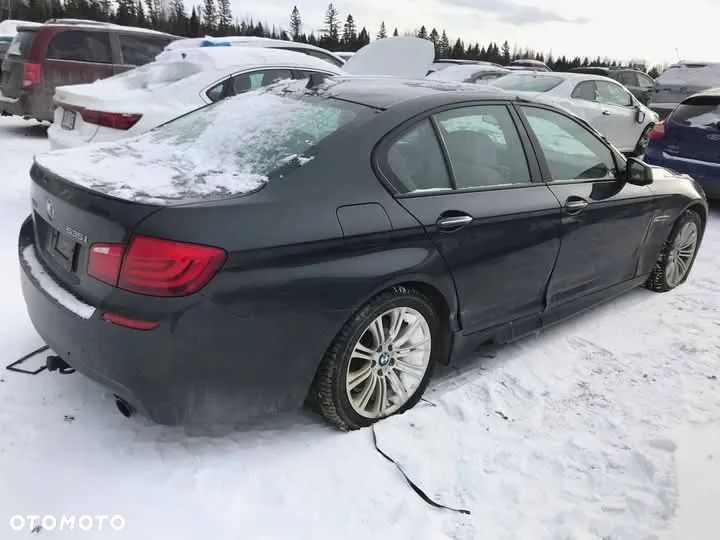 BMW Seria 5 535i xDrive - 31